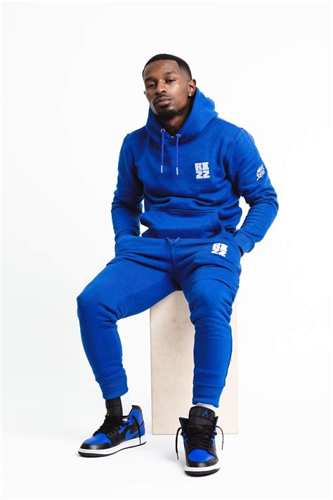 bizz clothing.